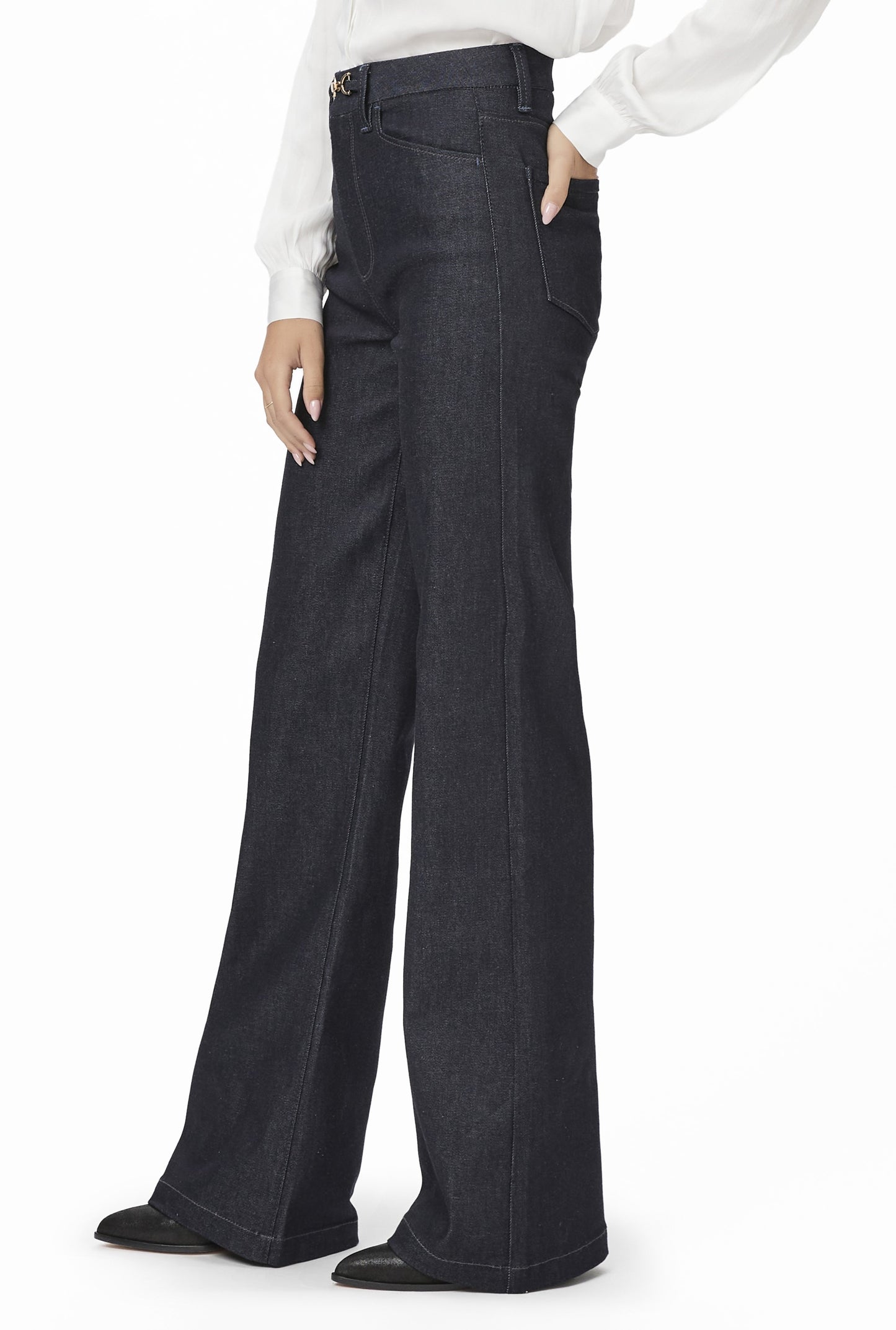  PAIGE Leenah W Jolene Pockets Clasp Closure