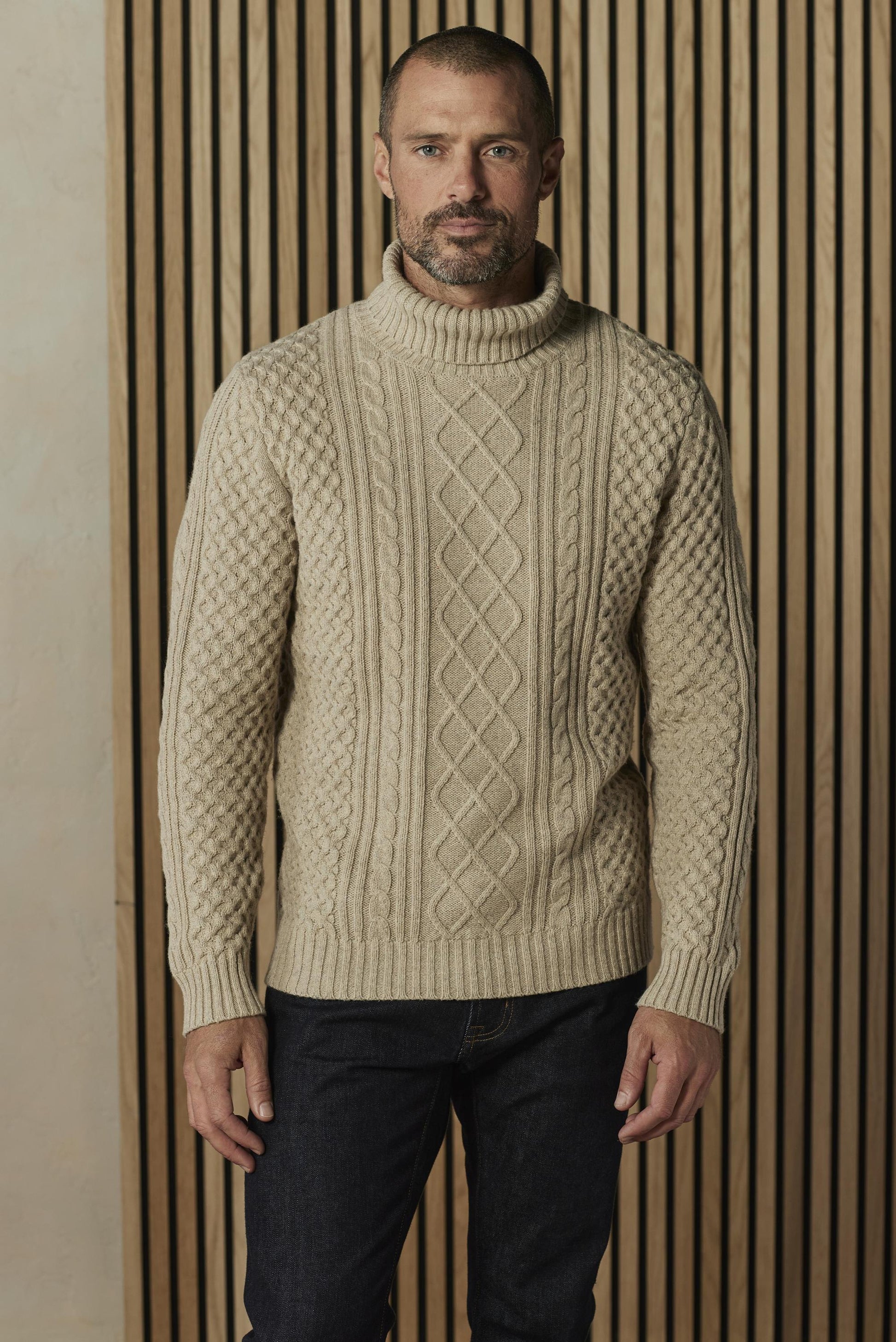  THE NORMAL BRAND Cable Knit Rollneck Sweater