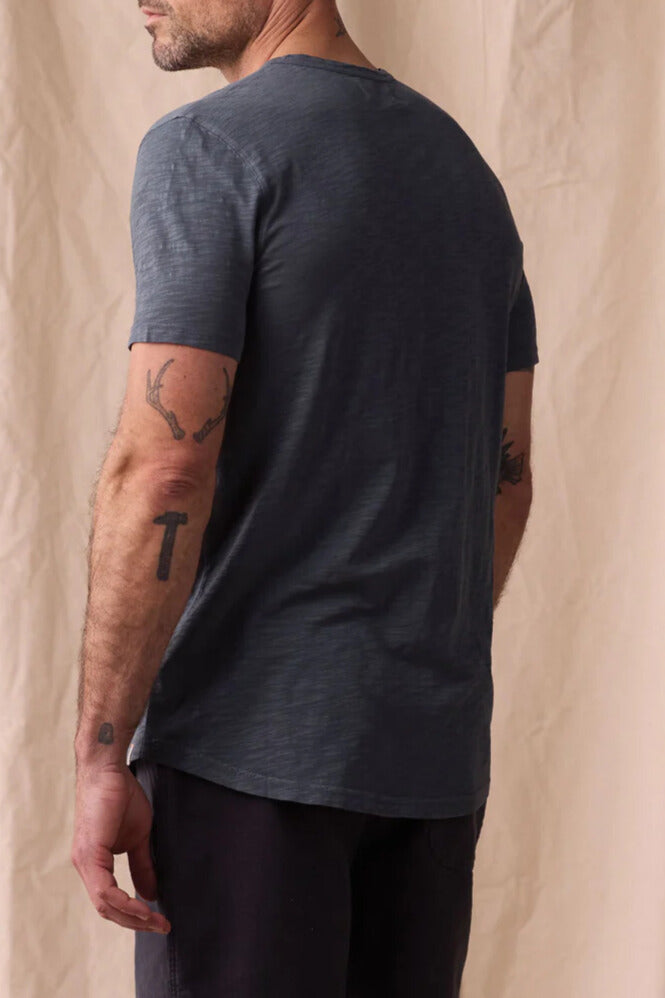  THE NORMAL BRAND Legacy Jersey Short Sleeve Henley