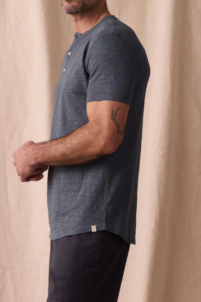  THE NORMAL BRAND Legacy Jersey Short Sleeve Henley