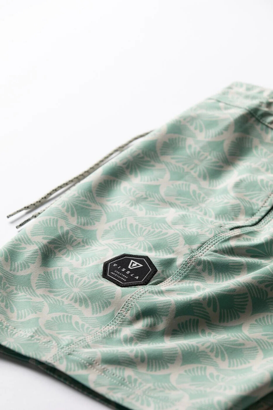  VISSLA Boilers 17.5" Boardshort