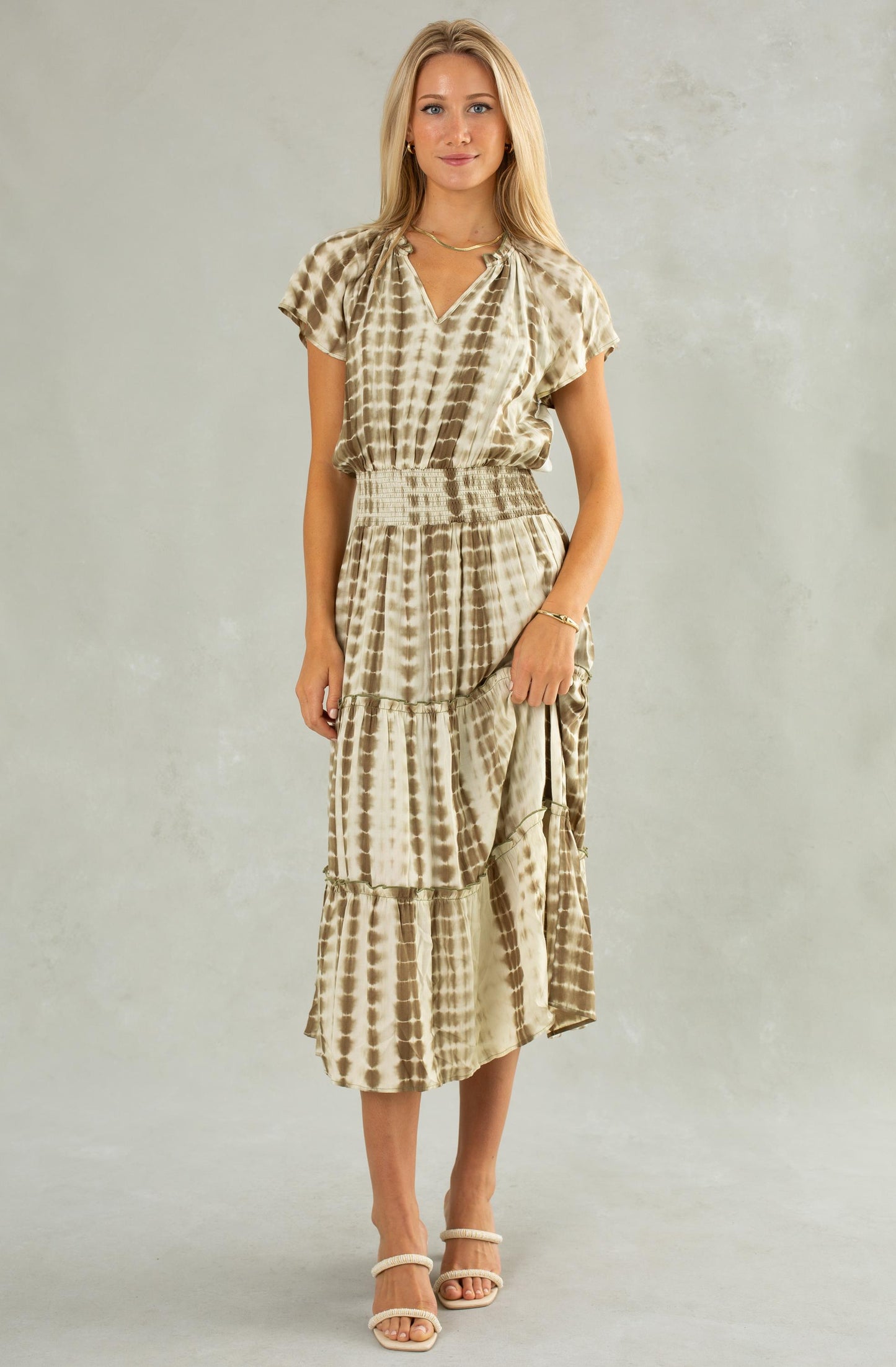  ISLA Alice Easy Waist Midi Dress