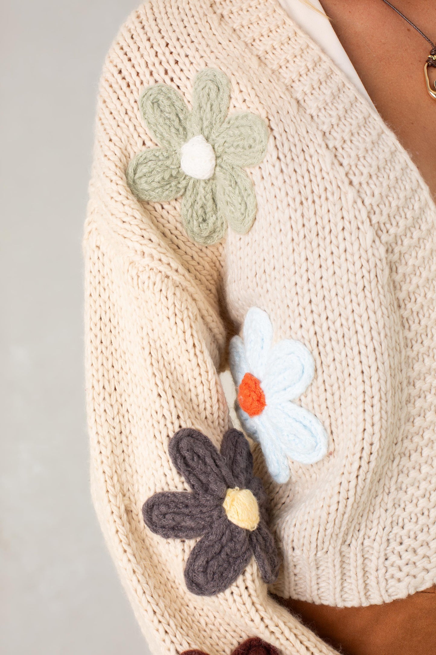  GEORGIE Farrah Flower Cardigan